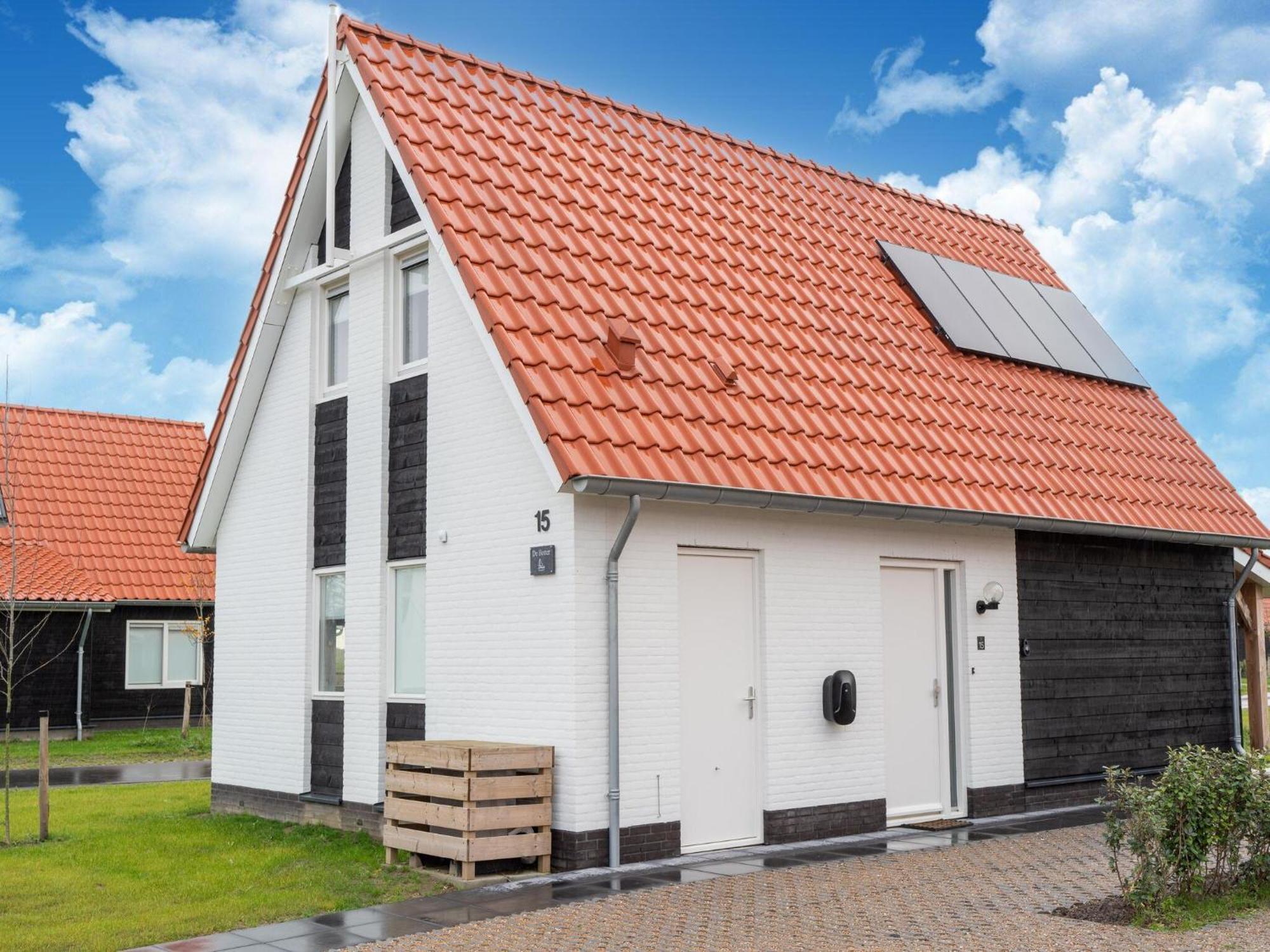 Modern Holiday Home In Scherpenisse With Garden Kültér fotó